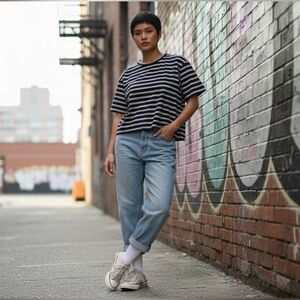 NLT LA Classic Striped Short Sleeve Top Cropped Fit Like New Condition Large